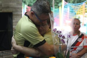 de6fe424-d982-4cc6-8457-8c97a3388599